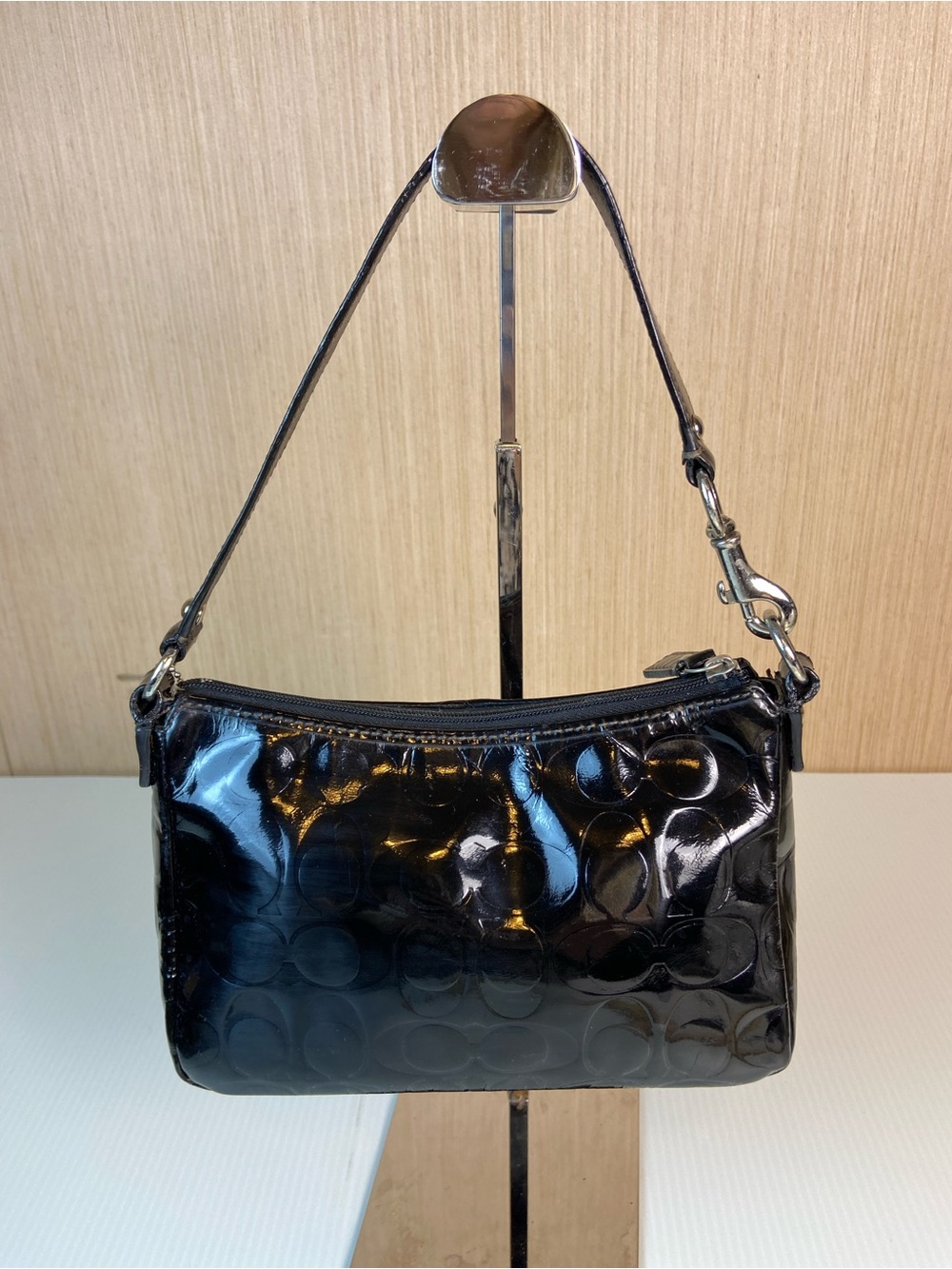 Coach Black Patent Leather Shoulder Bag - Picture 2 of 15